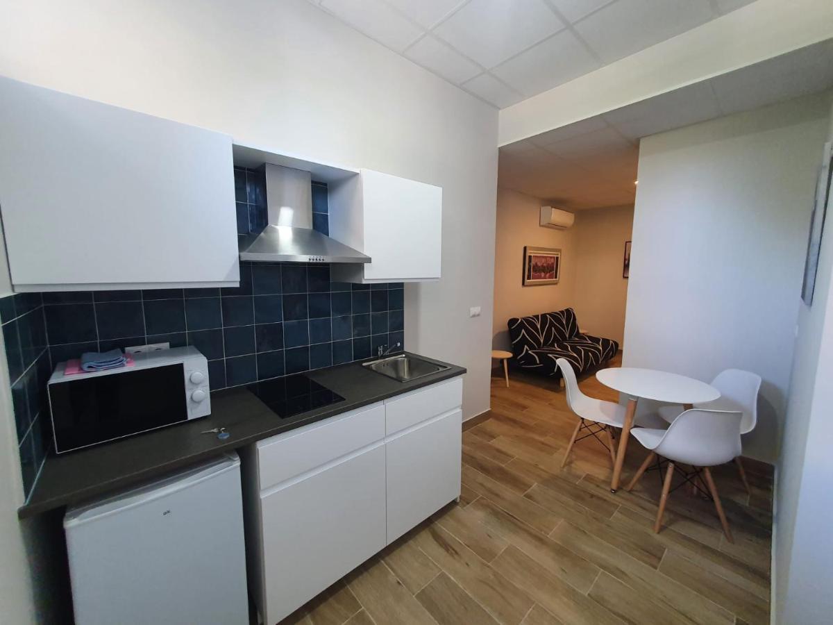 B75 Apartments Bilbao Luaran gambar